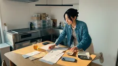 結局、将来の年金はいくら? 2025年度の最新数字で国民年金・厚生年金の「差」を読み解く